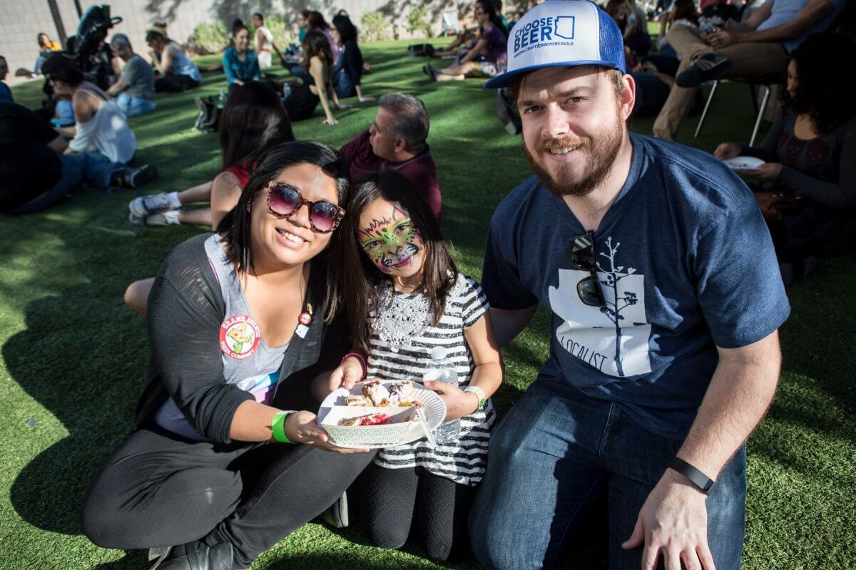 phx_food_20151121_6thannualpiesocial_melissafossum_050